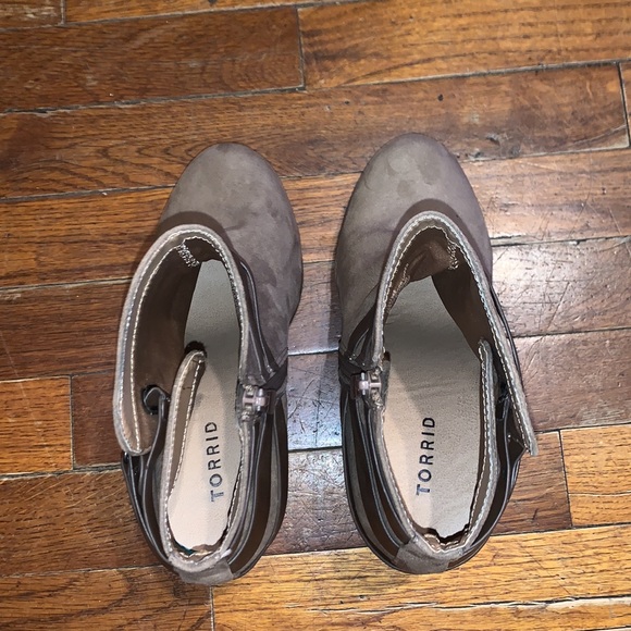 Torrid Ankle Bootie Block Heel - Picture 5 of 12